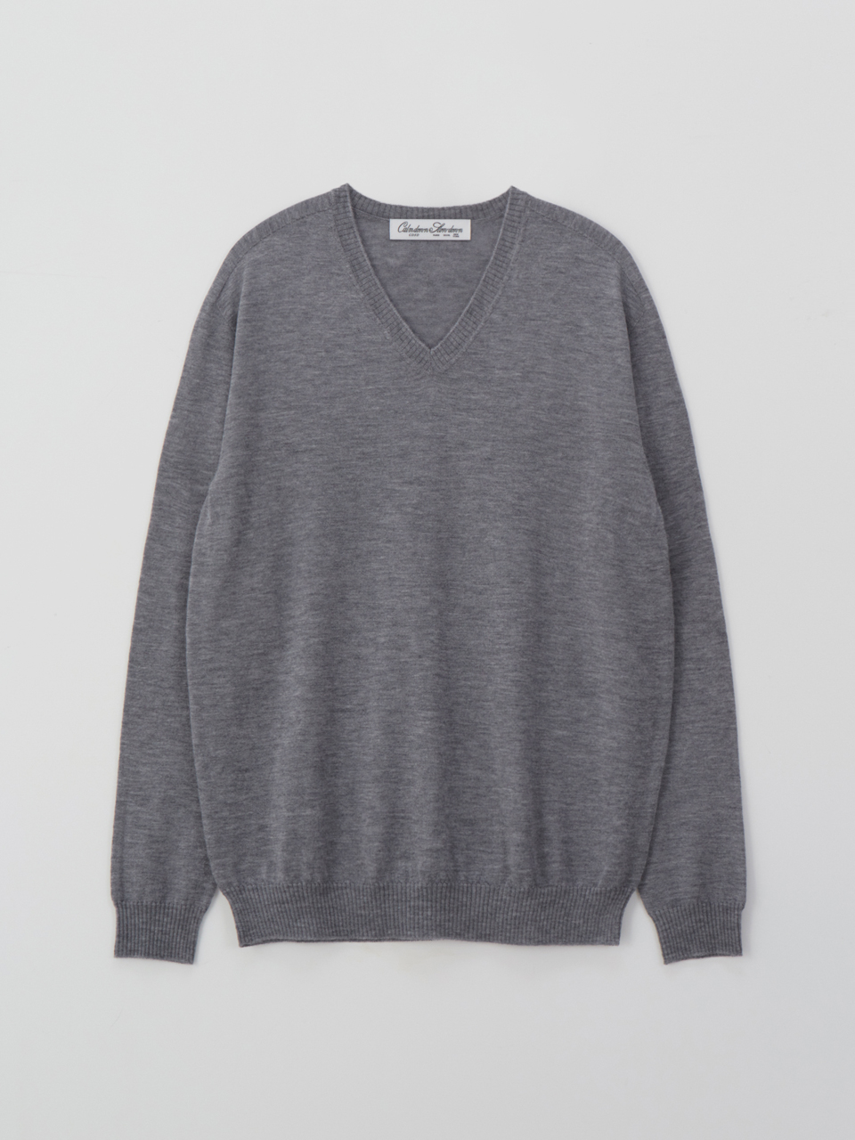Classic v-neck merino wool knit_m.grey